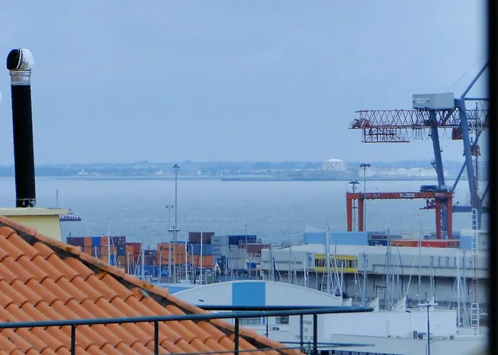 Riverfront Apartment *