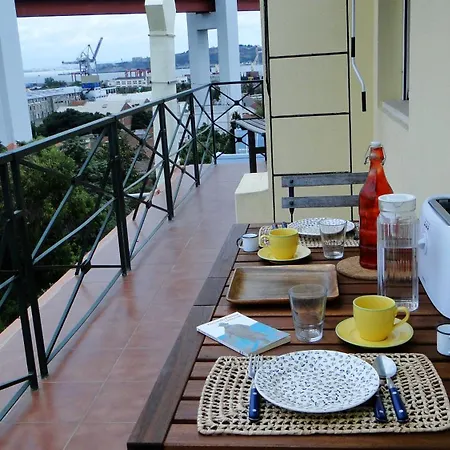 Апартаменты Riverfront Лиссабон